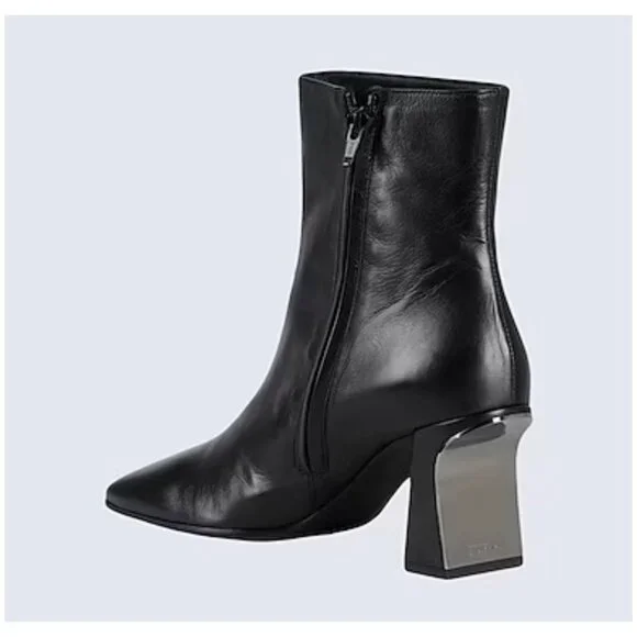 Furla Sirena Black Leather Square-Toe Ankle Boots Size7.5 or  38.5 Made In Italy - Picture 15 of 15